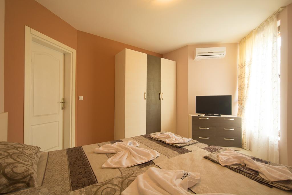 Holiday Village Лозенец Экстерьер фото