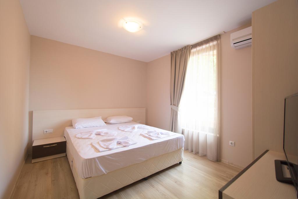 Holiday Village Лозенец Экстерьер фото